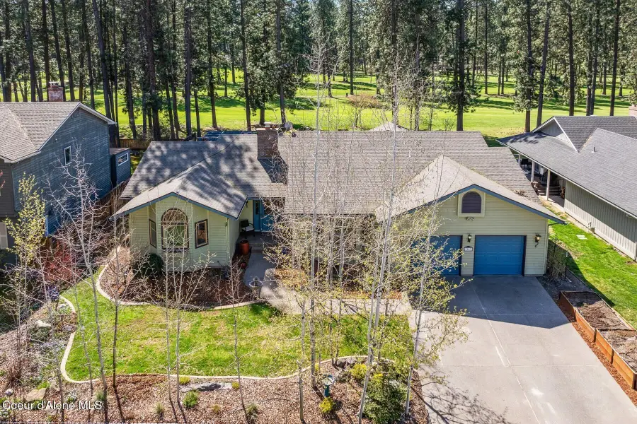 3867 W Fairway Dr, Coeur Dalene, ID 83815 - #2