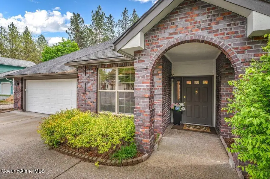 2030 W HOGAN ST, Coeur Dalene, ID 83815 - #3