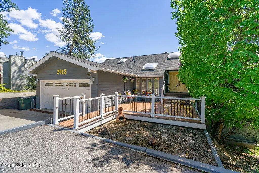 2912 E Fernan Hill RD, Coeur Dalene, ID 83814 - #1