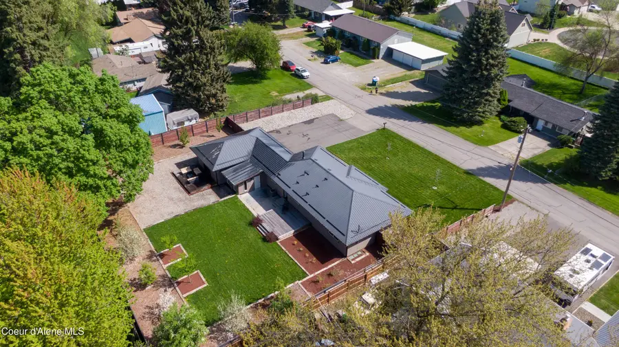 9347 N Baack RD, Hayden, ID 83835 - #2