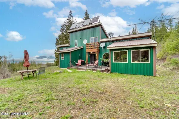 348 Spyglass Hill RD, Careywood, ID 83809