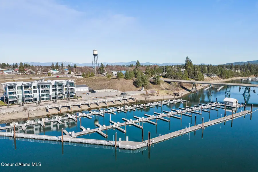 447 W Waterside DR #APT 204, Post Falls, ID 83854 - #3