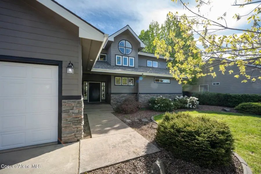 8128 N Stonehaven Dr, Hayden, ID 83835 - #3