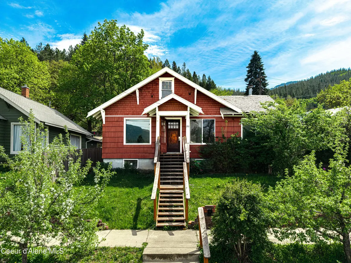 201 E Market Ave, Kellogg, ID 83837 - #1