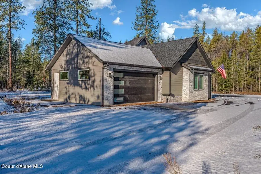 17011 N Wilkinson Rd, Rathdrum, ID 83858 - Image #2