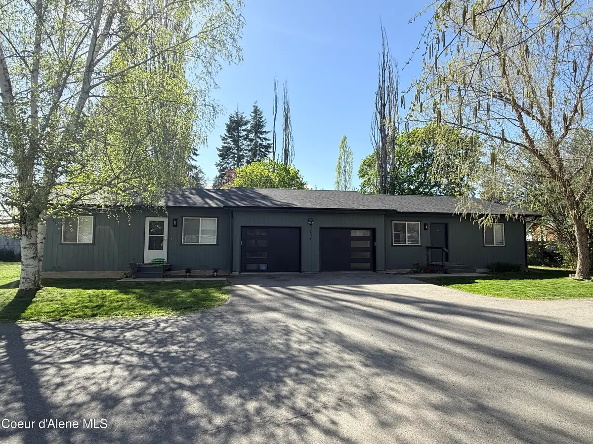 1717 MAIN ST A&B, Sandpoint, ID 83864 - #1