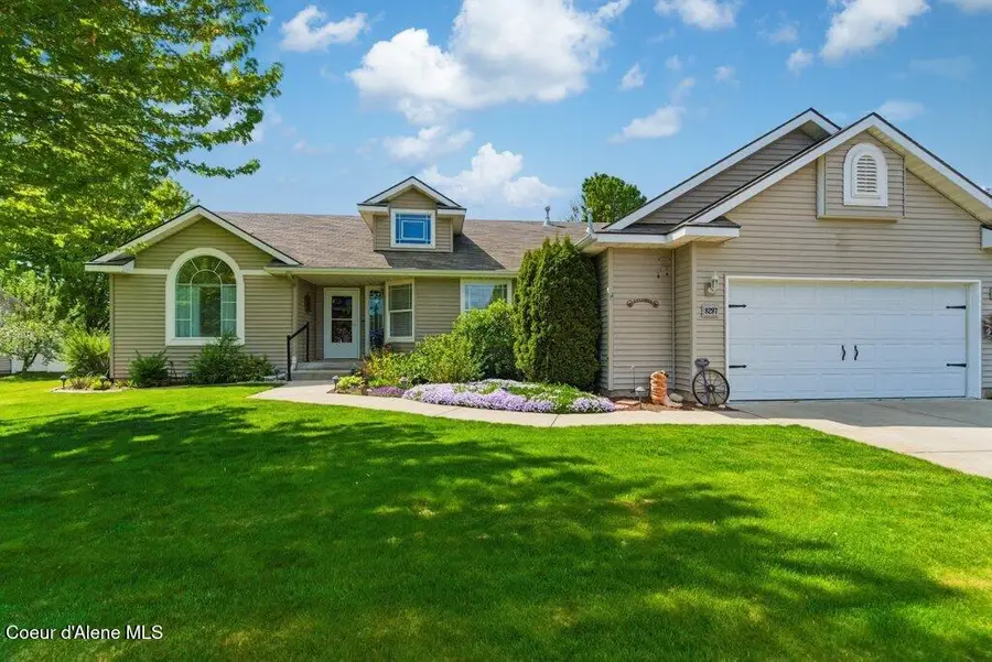 8297 N Ainsworth Dr, Hayden, ID 83835 - #2