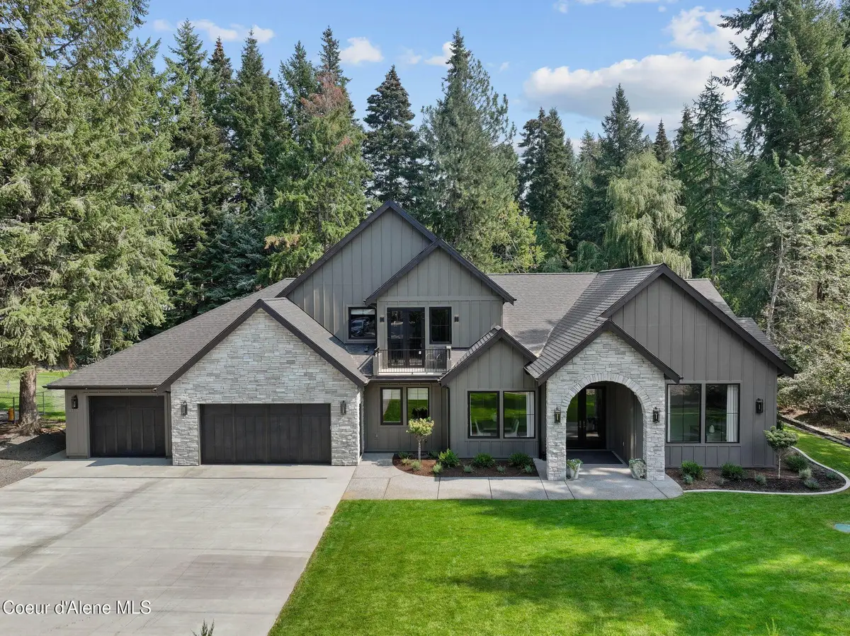 3340 E St James Ave, Hayden, ID 83835 - #1