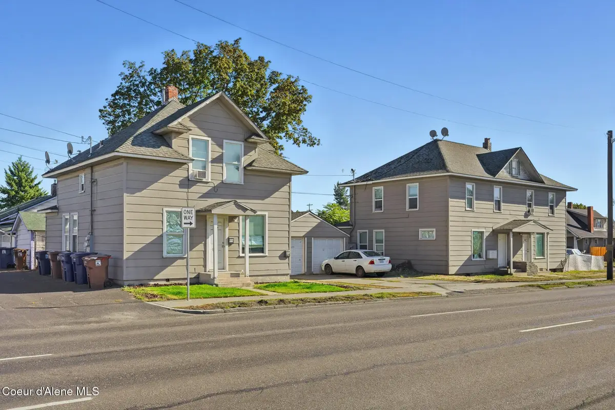 1704 N Ash St, Spokane, WA 99205 - #1