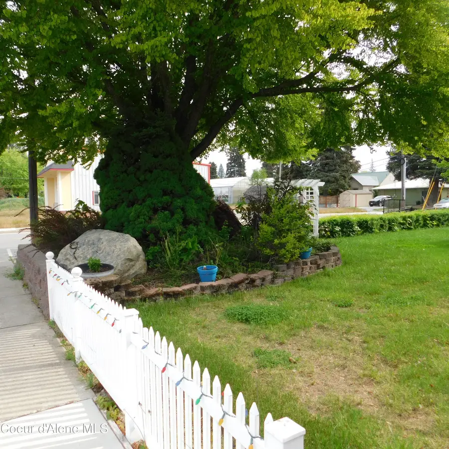 81 Cedar ST, Priest River, ID 83856 - #2