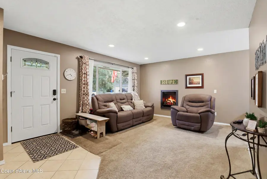 422 E 10th AVE, Post Falls, ID 83854 - #2