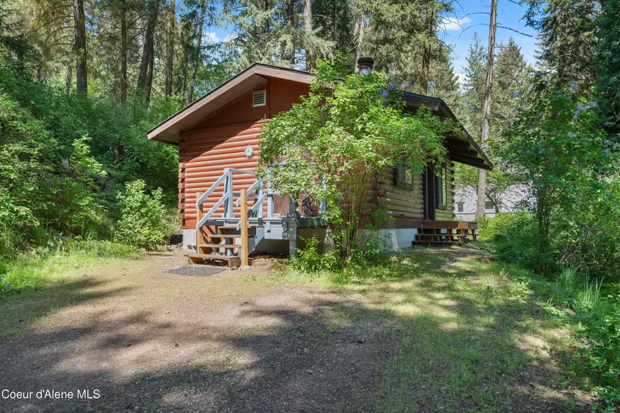 906 S Canal ST, Coeur Dalene, ID 83814 - #3