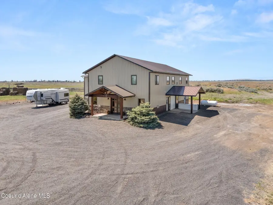 29701 Telford Rd N, Davenport, WA 99122 - #2