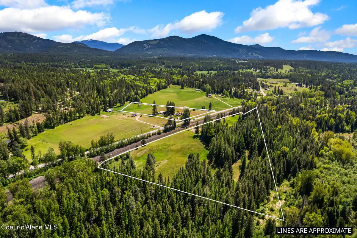 288 Lignite Rd, Sagle, ID 83860 - #1