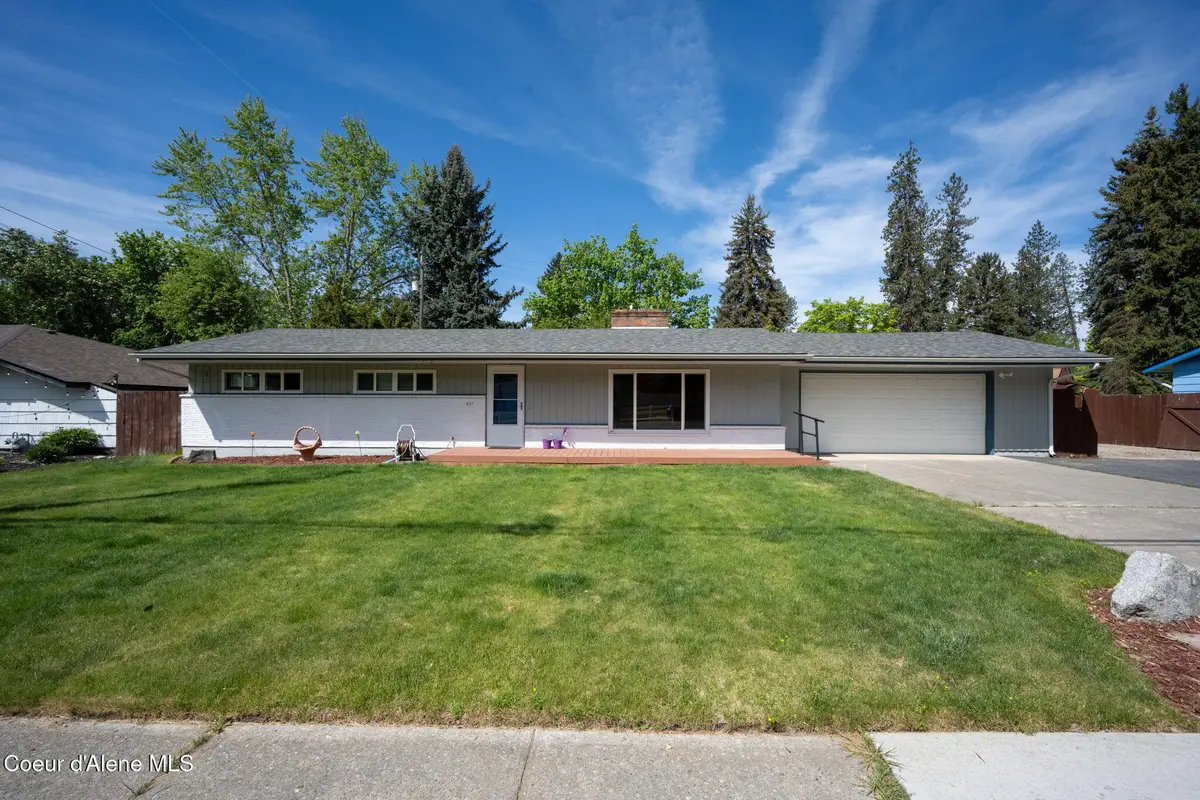837 N 23rd St, Coeur D Alene, ID 83814 - #1