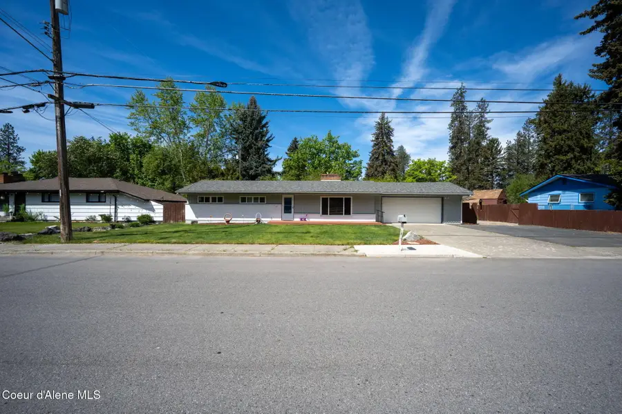 837 N 23rd St, Coeur D Alene, ID 83814 - #2