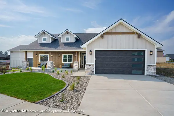 4594 E SAVEA LN, Post Falls, ID 83854