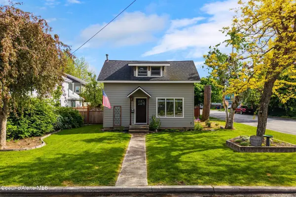 821 Poplar ST, Sandpoint, ID 83864