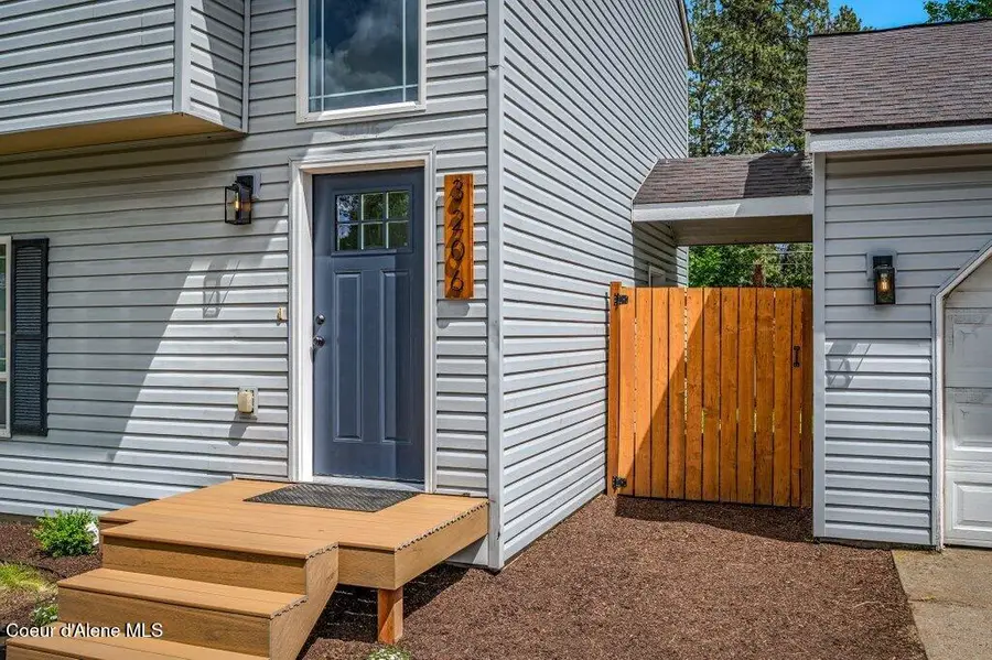 3206 N 9th St, Coeur Dalene, ID 83815 - #3