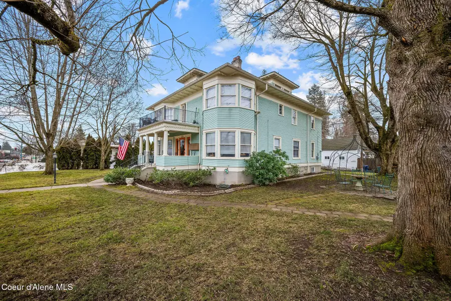 1006 E Sherman Ave, Coeur Dalene, ID 83814 - Image #2