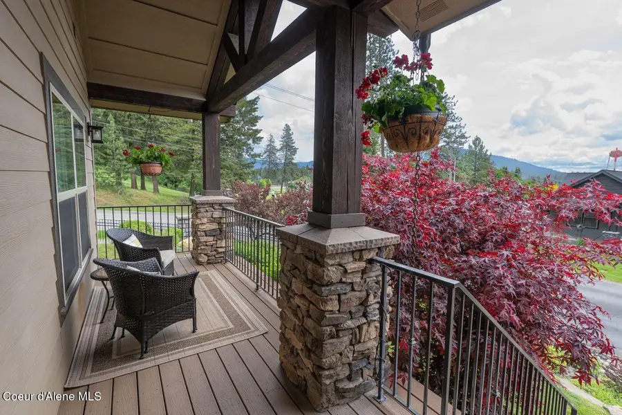 1573 E Chanticleer Ct, Hayden, ID 83835 - #3