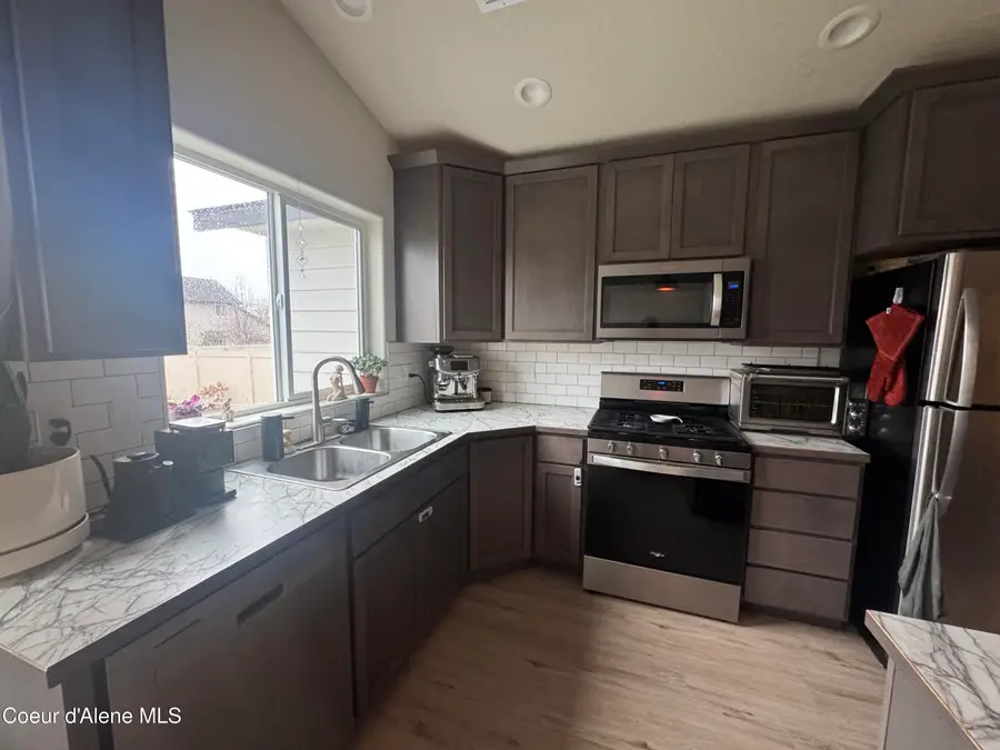 1102 E ALLENBY AVE, Post Falls, ID 83854 - Image #2