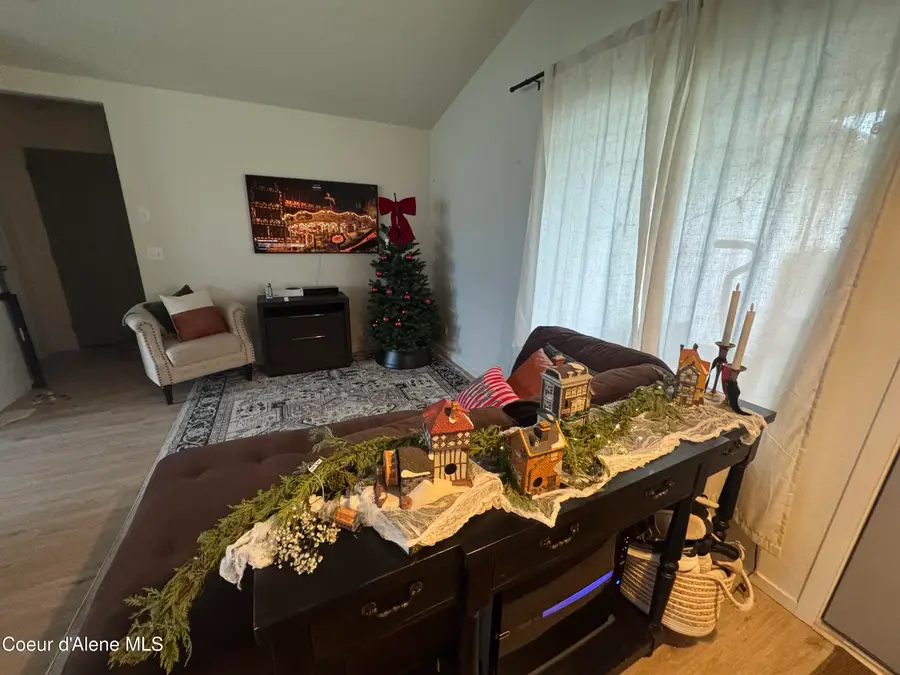 1102 E ALLENBY AVE, Post Falls, ID 83854 - Image #3