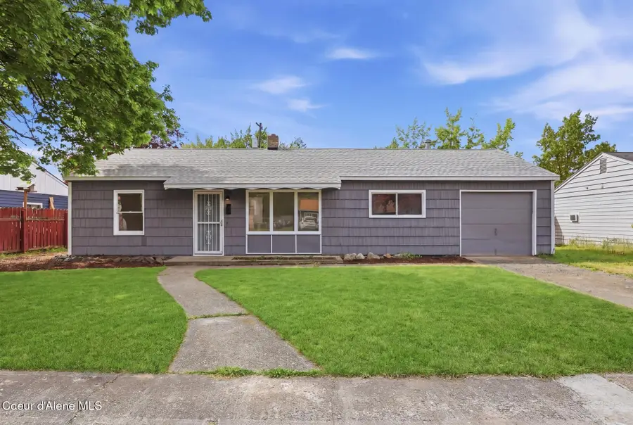 5123 W HOFFMAN PL, Spokane, WA 99205 - #2