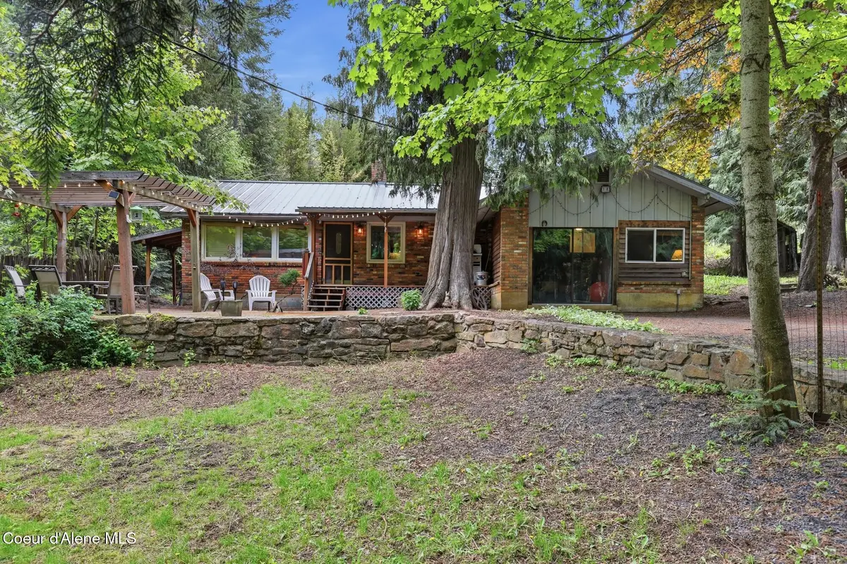 8993 W Twin Lakes RD, Rathdrum, ID 83858 - #1
