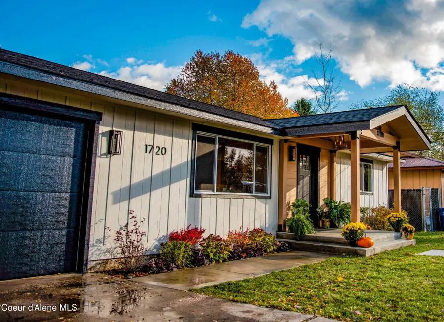 1720 N 8th ST, Coeur Dalene, ID 83814 - Image #2