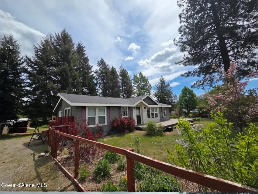 32734 N 10th AVE, Spirit Lake, ID 83869 - #3