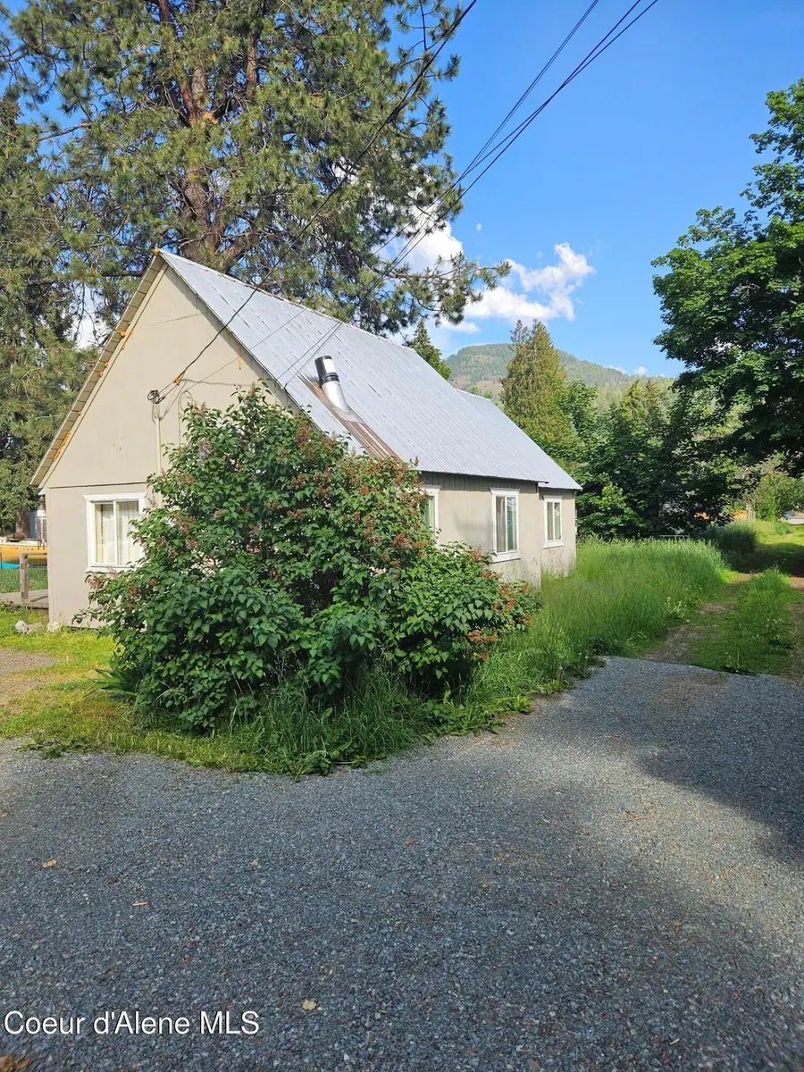 104 N Mill ST, Clark Fork, ID 83811 - #3