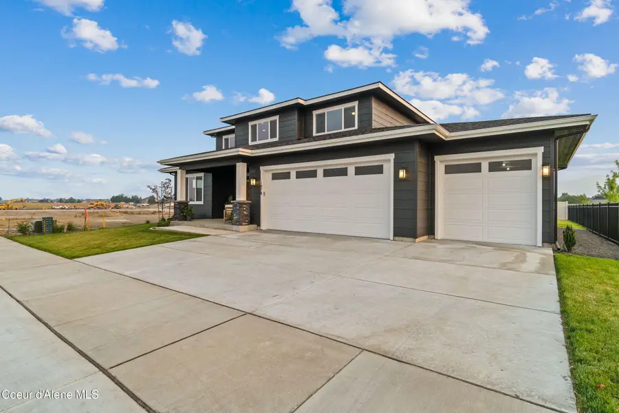 1764 W VALENTIN LP, Coeur Dalene, ID 83815 - #2