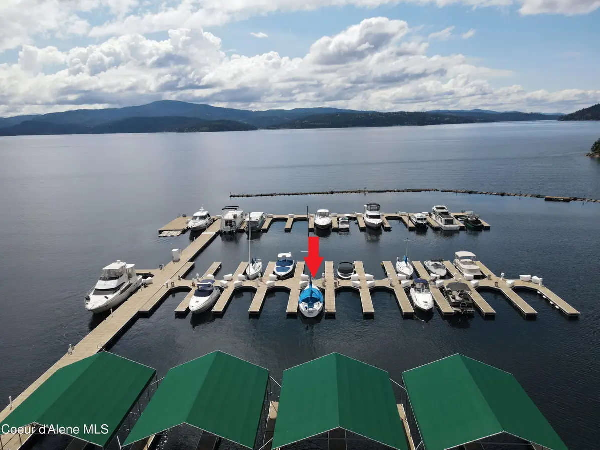 1100 E LAKESHORE DR D-17, Coeur Dalene, ID 83814 - #1