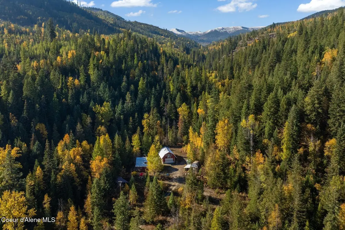 6684 Upper Pack River Rd, Sandpoint, ID 83864 - Image #1