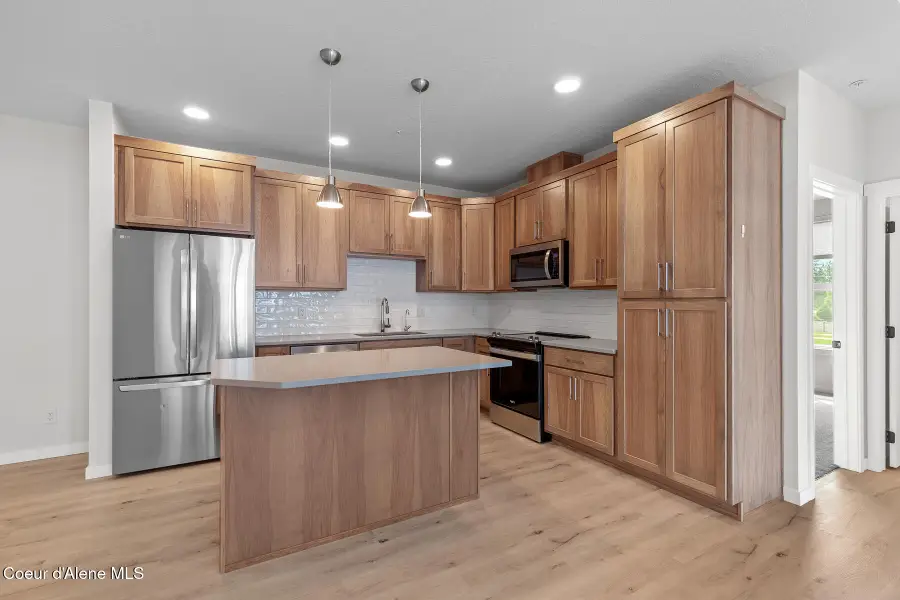 6480 N Atlas RD #APT 208, Coeur Dalene, ID 83815 - #2