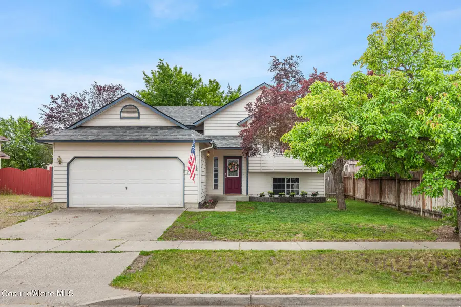 2048 W SHAWNA AVE, Coeur Dalene, ID 83815 - #2