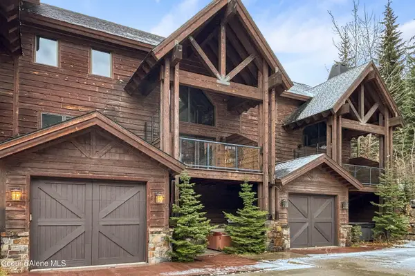 38 Avalanche RD # 2, Sandpoint, ID 83864