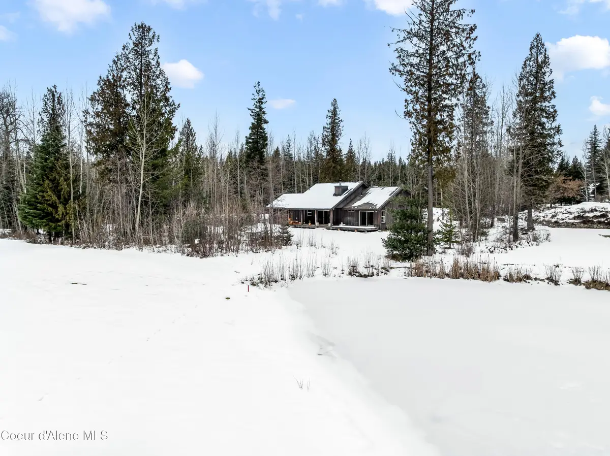 586 Fairway Dr, Priest Lake, ID 83856 - Image #1