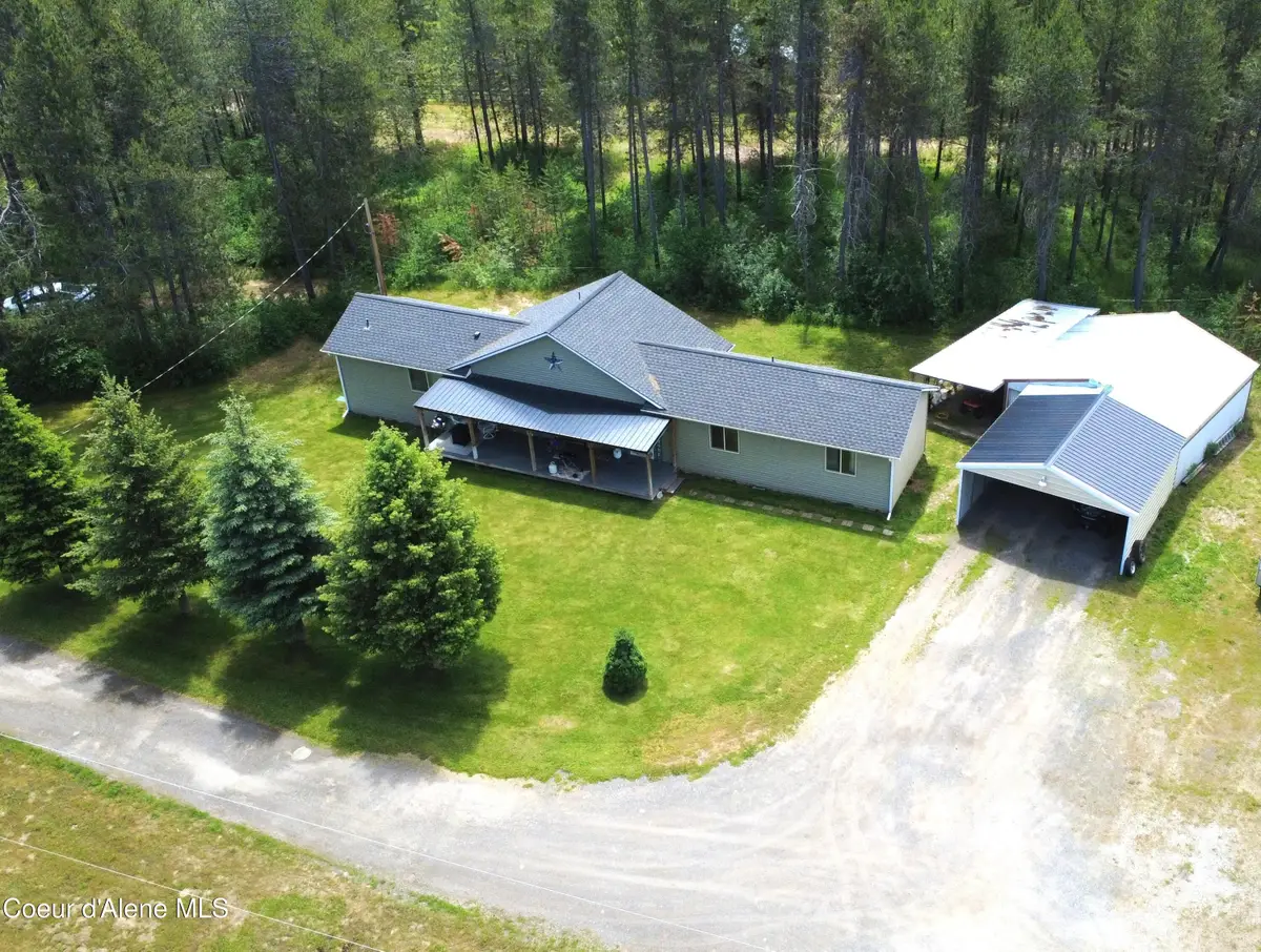 18819 N Ramsey Rd, Rathdrum, ID 83858 - #1
