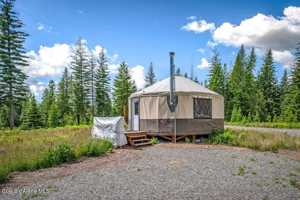317 Treetop Bluff LN, Bonners Ferry, ID 83805