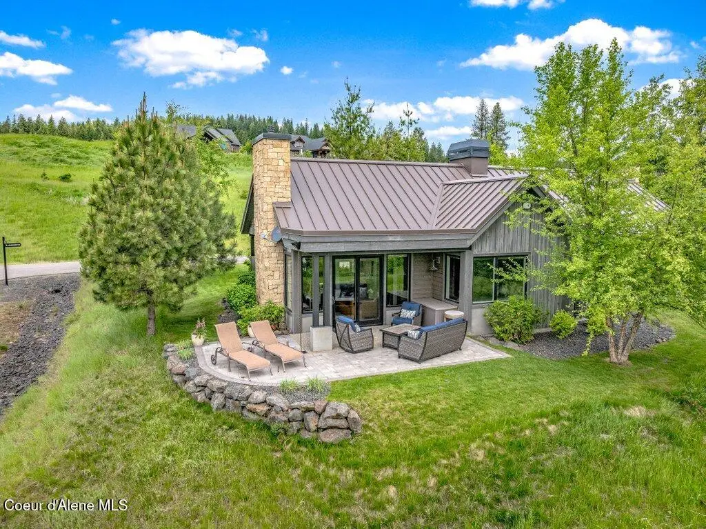 6947 W Chardonnay LN, Coeur Dalene, ID 83814 - #1