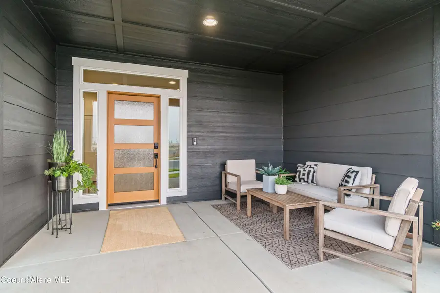 2521 W VICTOR LOOP, Coeur Dalene, ID 83815 - Image #3