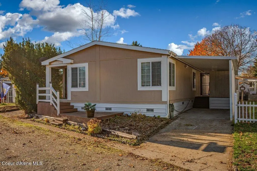 8509 N Sunny LN, Hayden, ID 83835 - #1