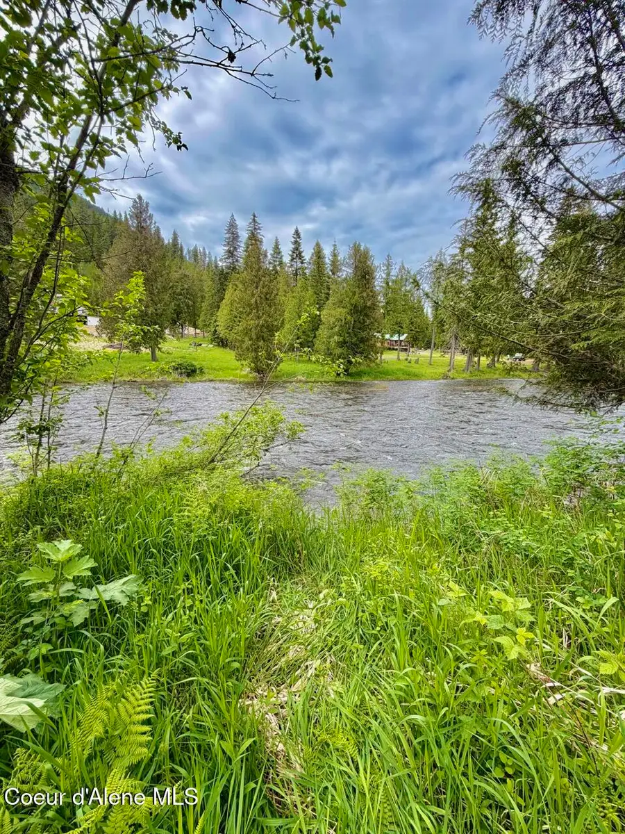 258 Welcome LN, Bonners Ferry, ID 83805 - #2