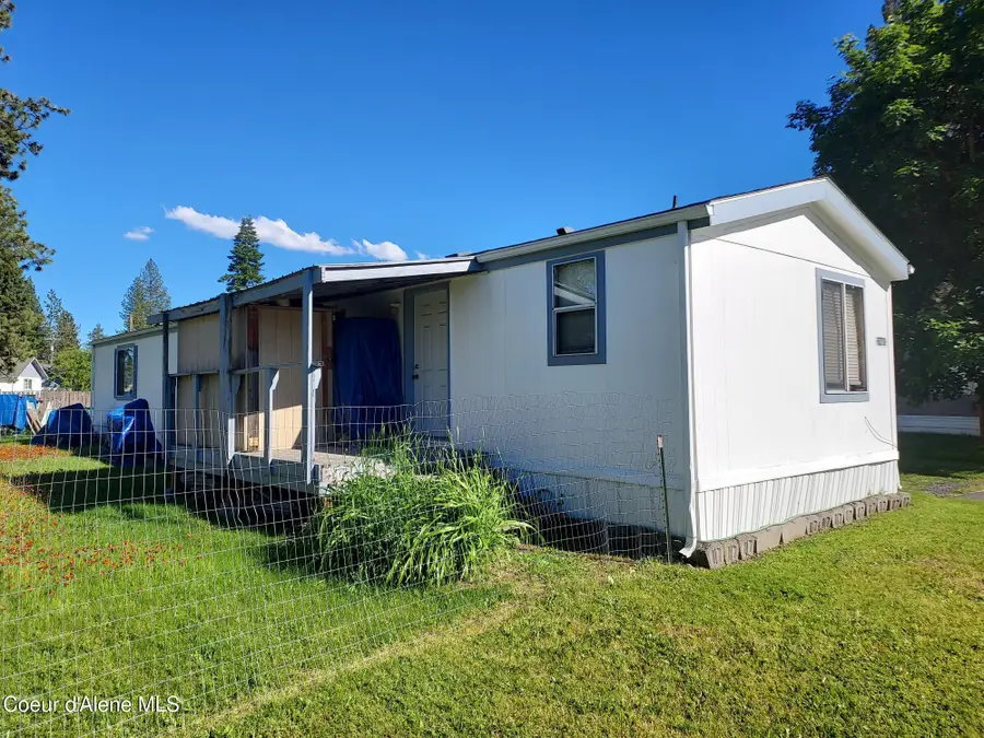 8270 W Meadow Brook CIR, Rathdrum, ID 83858 - #3