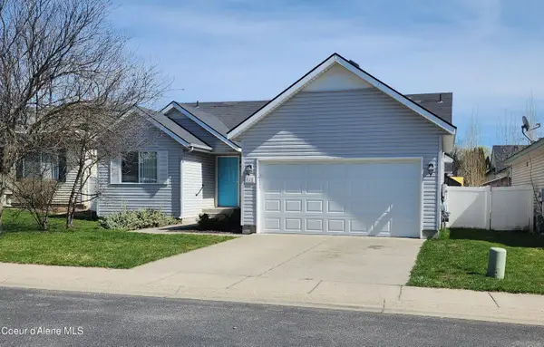 828 N Doryport CT, Post Falls, ID 83854