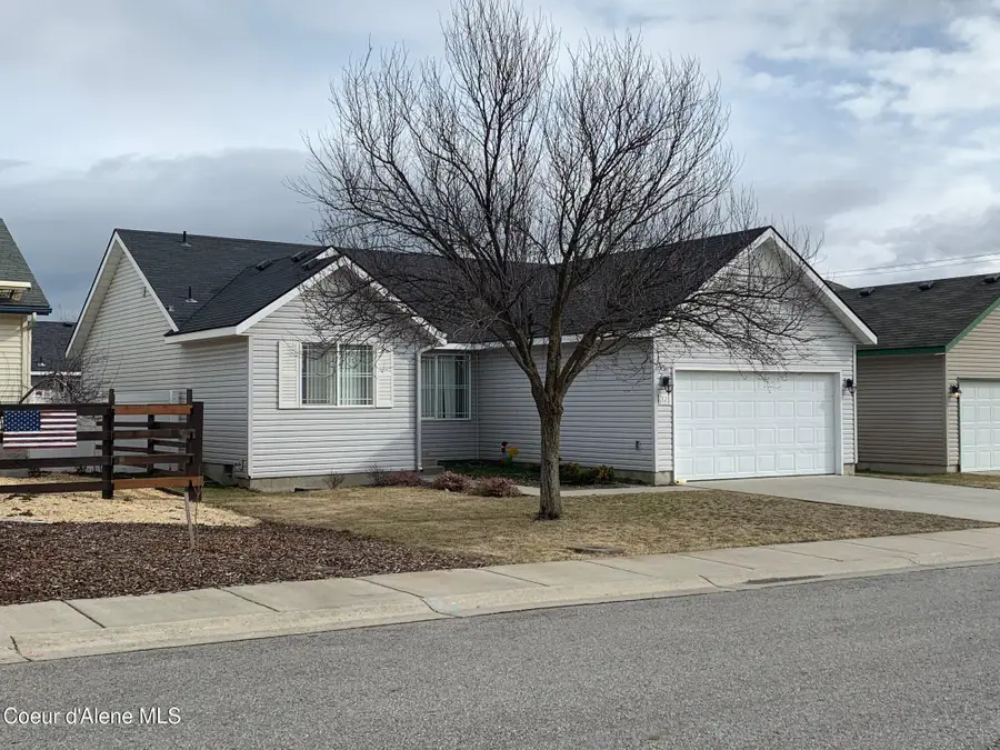 828 N Doryport CT, Post Falls, ID 83854 - Image #2