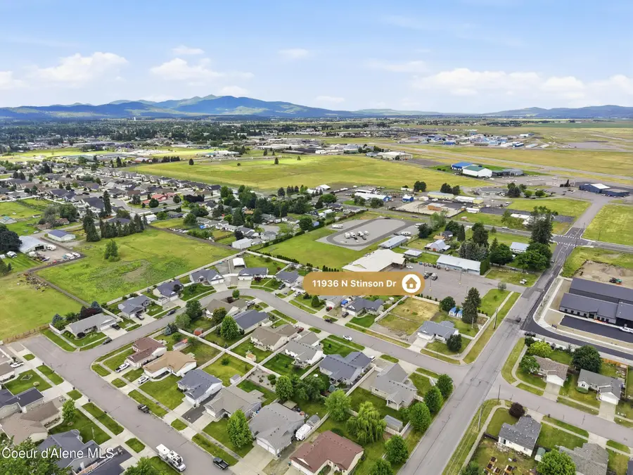 11936 N Stinson DR, Hayden, ID 83835 - #3