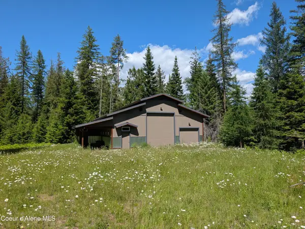 1193 Hidden Valley Rd, Sandpoint, ID 83864